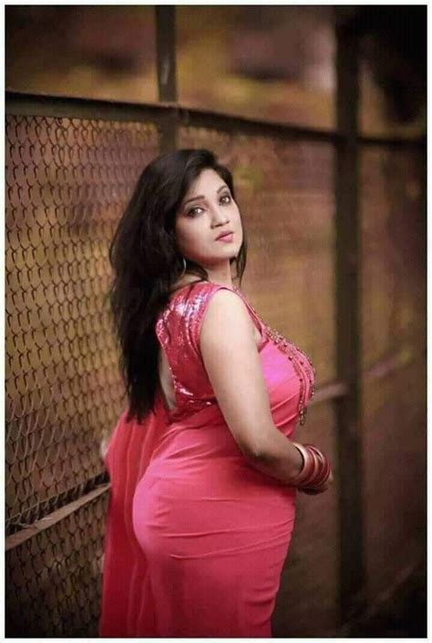 Indian Curves Nude Pics and Vids